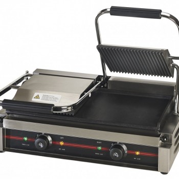 PN2629 Panini Maker studio2